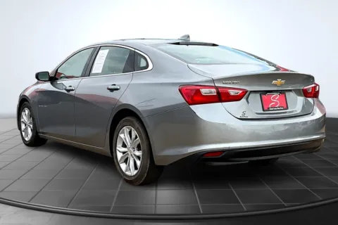 Photos of 2023 Chevrolet Malibu LT for sale in St. Louis, MO at South County Auto Plaza