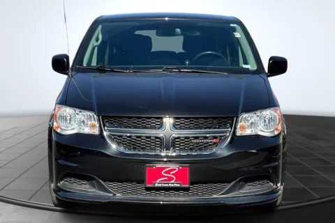 Another view of 2019 Dodge Grand Caravan SE Plus for sale in St. Louis, MO at South County Auto Plaza