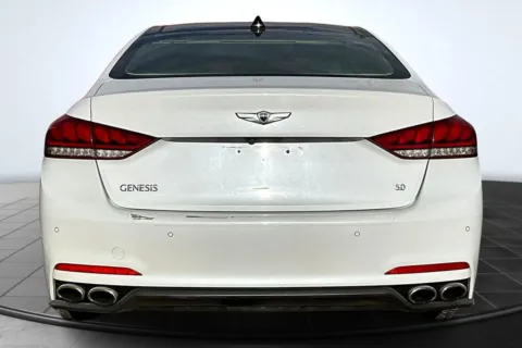 More photos of 2015 Hyundai Genesis 5.0 at South County Auto Plaza, MO