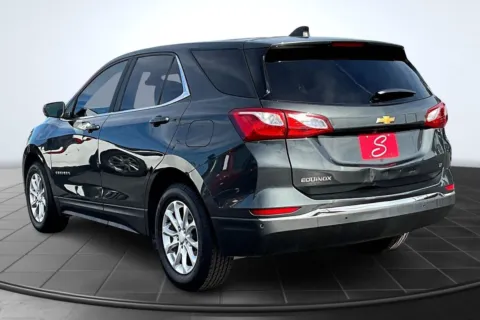 Photos of 2021 Chevrolet Equinox FWD LT for sale in St. Louis, MO at South County Auto Plaza