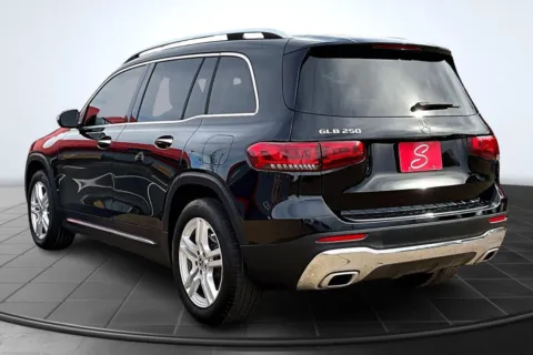 Photos of 2020 Mercedes-Benz GLB 250 for sale in St. Louis, MO at South County Auto Plaza