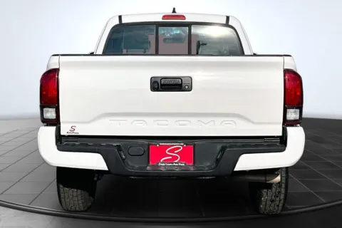 More photos of 2018 Toyota Tacoma SR at South County Auto Plaza, MO