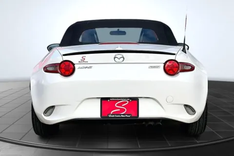 More photos of 2016 Mazda MX-5 Miata Club at South County Auto Plaza, MO