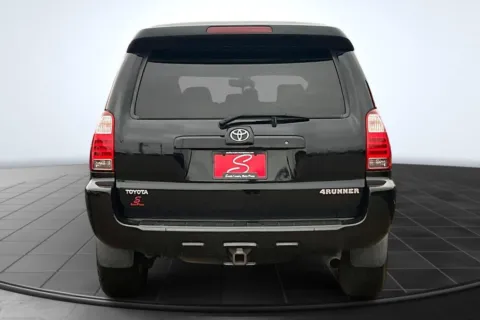 More photos of 2008 Toyota 4Runner Limited V6 at South County Auto Plaza, MO