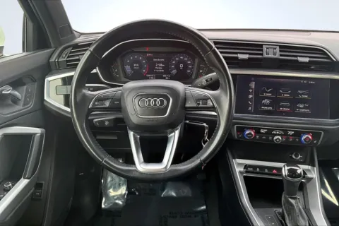 More photos of 2019 Audi Q3 2.0T Premium at South County Auto Plaza, MO