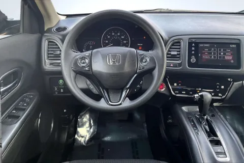 More photos of 2021 Honda HR-V AWD EX at South County Auto Plaza, MO