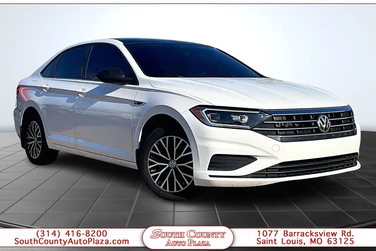 White 2019 Volkswagen Jetta 1.4T SEL for sale in St. Louis, MO