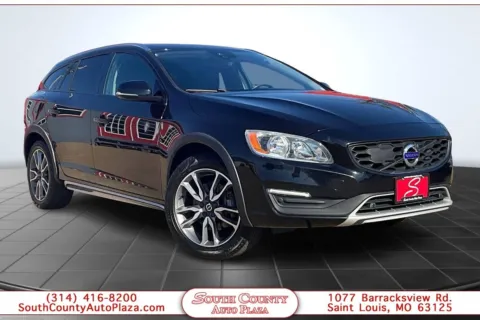 Black 2018 Volvo V60 Cross Country T5 for sale in St. Louis, MO