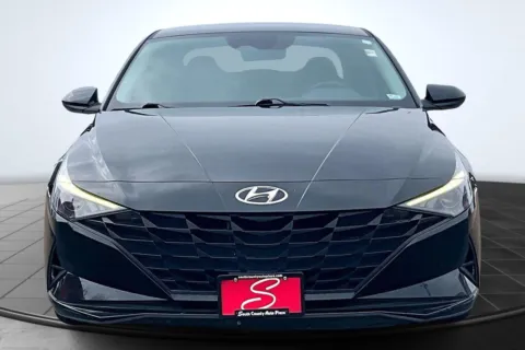 Another view of 2021 Hyundai Elantra SEL for sale in St. Louis, MO at South County Auto Plaza