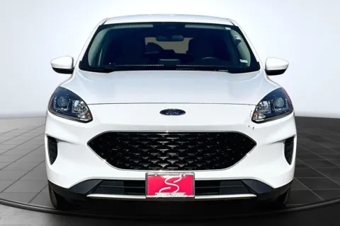 Another view of 2020 Ford Escape SE for sale in St. Louis, MO at South County Auto Plaza