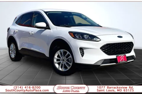 White 2020 Ford Escape SE for sale in St. Louis, MO