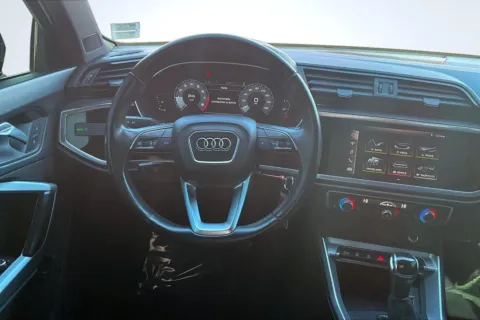More photos of 2020 Audi Q3 Premium 45 TFSI quattro Tiptronic at South County Auto Plaza, MO