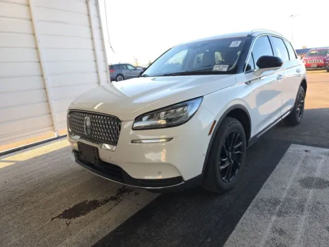 White 2022 Lincoln Corsair Standard for sale in St. Louis, MO