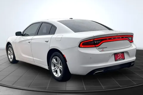 Photos of 2020 Dodge Charger SXT RWD for sale in St. Louis, MO at South County Auto Plaza
