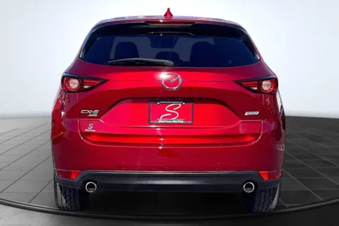 More photos of 2017 Mazda CX-5 Grand Select at South County Auto Plaza, MO