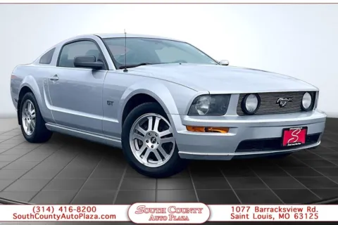 Silver 2006 Ford Mustang GT for sale in St. Louis, MO