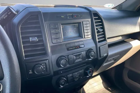 More photos of 2017 Ford F-150 XL at South County Auto Plaza, MO