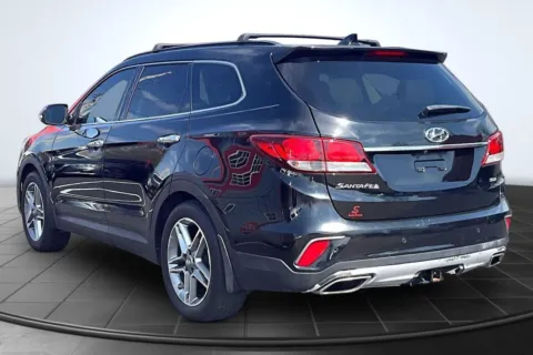 Photos of 2018 Hyundai Santa Fe SE Ultimate for sale in St. Louis, MO at South County Auto Plaza