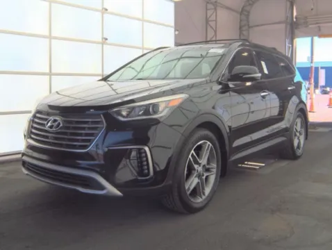 Black 2018 Hyundai Santa Fe SE Ultimate for sale in St. Louis, MO