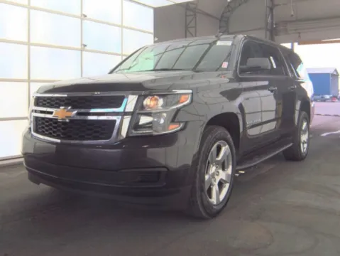 Photos of 2018 Chevrolet Suburban LT for sale in St. Louis, MO at South County Auto Plaza