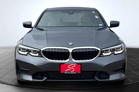 Another view of 2019 BMW 330i for sale in St. Louis, MO at South County Auto Plaza