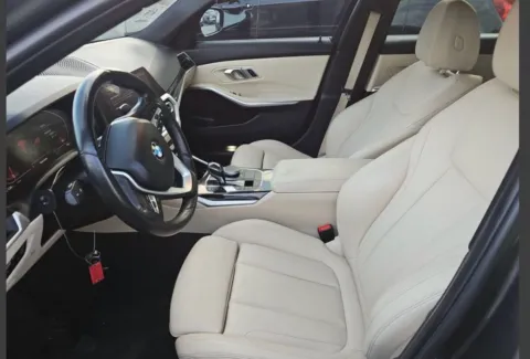 Photos of 2019 BMW 330i for sale in St. Louis, MO at South County Auto Plaza