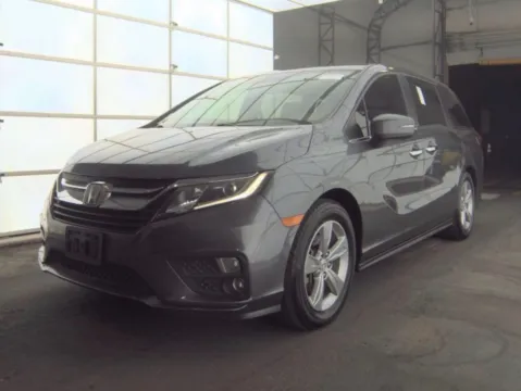 Beige 2018 Honda Odyssey EX-L for sale in St. Louis, MO