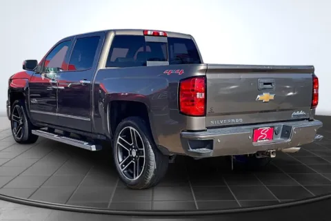 Photos of 2014 Chevrolet Silverado 1500 High Country for sale in St. Louis, MO at South County Auto Plaza