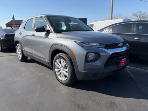 Gray 2021 Chevrolet Trailblazer FWD LS for sale in St. Louis, MO