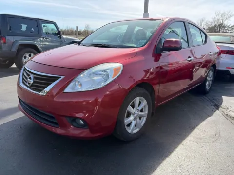 Photos of 2012 Nissan Versa 1.6 SL for sale in St. Louis, MO at South County Auto Plaza