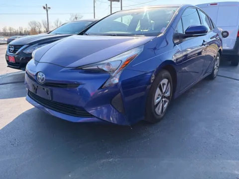 Blue 2017 Toyota Prius Two Eco for sale in St. Louis, MO