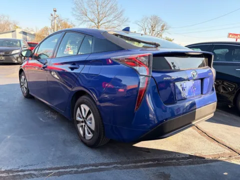 More photos of 2017 Toyota Prius Two Eco at South County Auto Plaza, MO