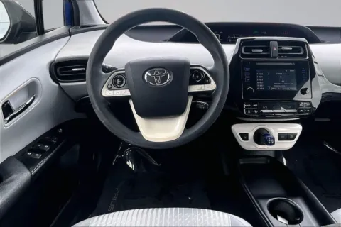 More photos of 2017 Toyota Prius Two Eco at South County Auto Plaza, MO