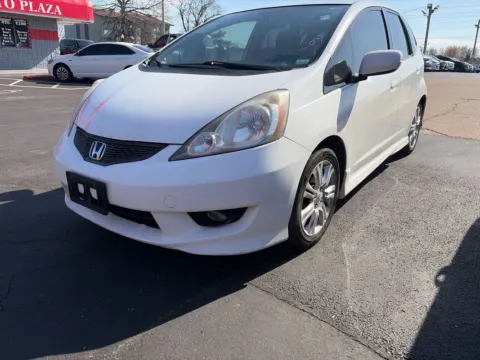 Photos of 2009 Honda Fit Sport for sale in St. Louis, MO at South County Auto Plaza