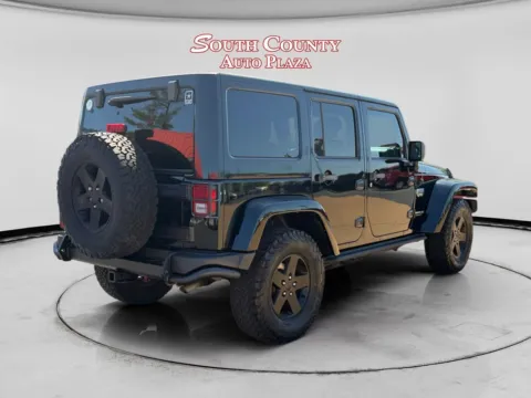 More photos of 2012 Jeep Wrangler Unlimited Rubicon at South County Auto Plaza, MO