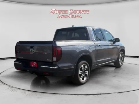 More photos of 2017 Honda Ridgeline RTL-E at South County Auto Plaza, MO