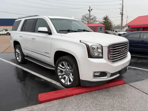 More photos of 2019 GMC Yukon SLT at South County Auto Plaza, MO