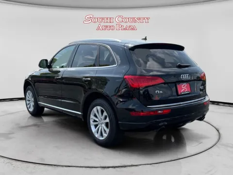 Another view of 2017 Audi Q5 2.0T Premium for sale in St. Louis, MO at South County Auto Plaza