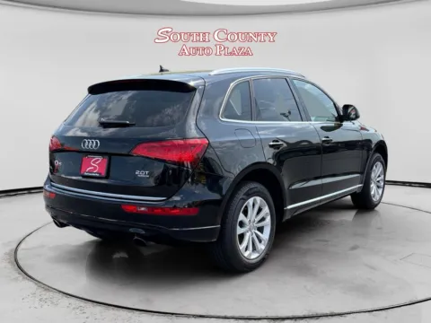 More photos of 2017 Audi Q5 2.0T Premium at South County Auto Plaza, MO