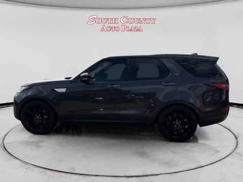 Photos of 2018 Land Rover Discovery HSE LUXURY for sale in St. Louis, MO at South County Auto Plaza