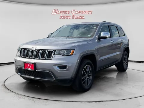Silver 2018 Jeep Grand Cherokee Limited 4x4 for sale in St. Louis, MO