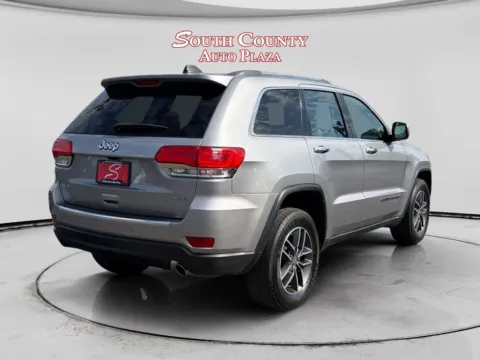 More photos of 2018 Jeep Grand Cherokee Limited 4x4 at South County Auto Plaza, MO