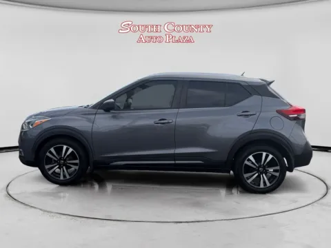 Photos of 2019 Nissan Kicks SR for sale in St. Louis, MO at South County Auto Plaza