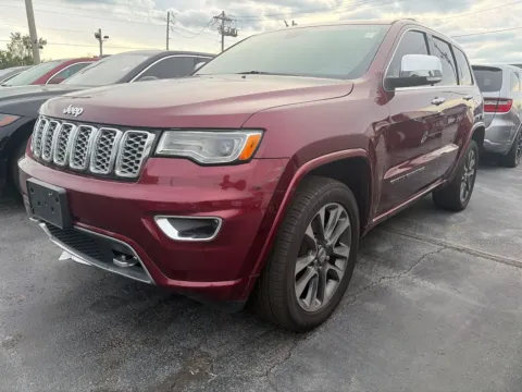 Red 2017 Jeep Grand Cherokee Overland 4x4 for sale in St. Louis, MO