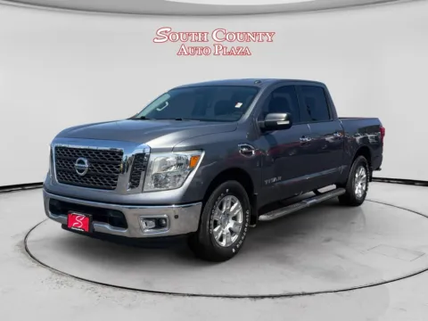 Gray 2017 Nissan TITAN SV for sale in St. Louis, MO