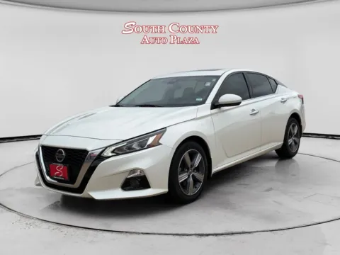 White 2020 Nissan Altima SL Intelligent AWD for sale in St. Louis, MO