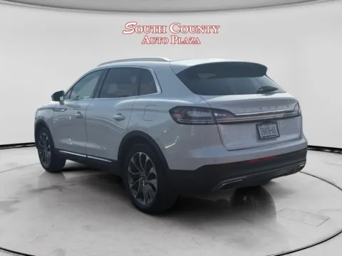 Another view of 2021 Lincoln Nautilus Reserve for sale in St. Louis, MO at South County Auto Plaza
