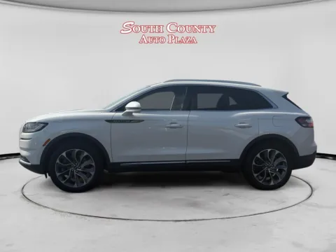 Photos of 2021 Lincoln Nautilus Reserve for sale in St. Louis, MO at South County Auto Plaza
