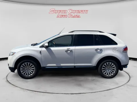 Photos of 2013 Lincoln MKX for sale in St. Louis, MO at South County Auto Plaza