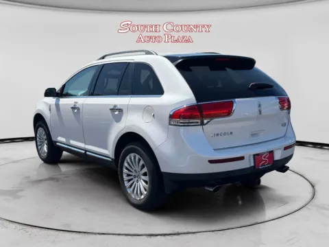 Another view of 2013 Lincoln MKX for sale in St. Louis, MO at South County Auto Plaza
